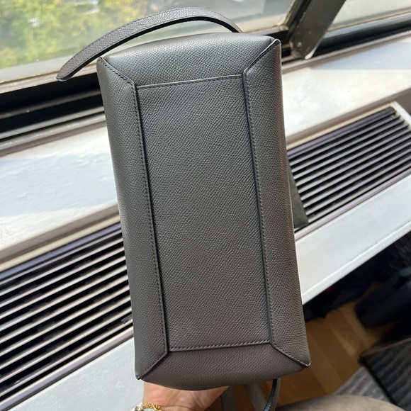 Celine Micro Belt Bag in grained calfskin Grey - Like new. Guaranteed authentic - Picture 8 of 12